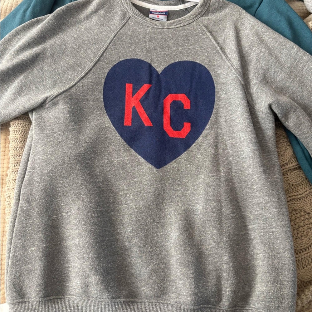 Women’s Charlie Hustle Size Small Kansas City Sweatshirt